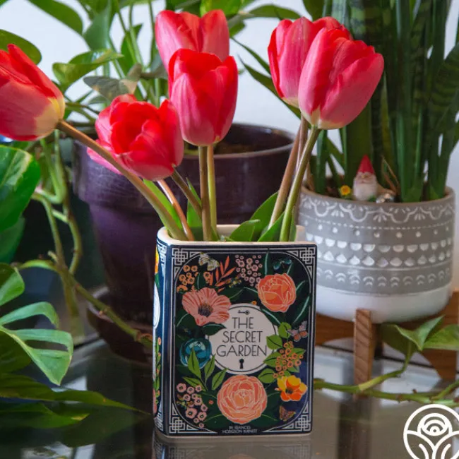 Secret Garden Book Vase>Heirloom Roses Hot